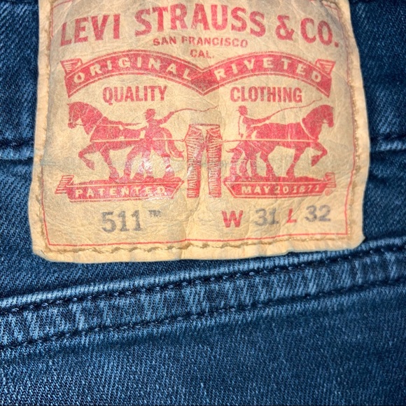 Men’s Levi’s Slim Fit Jeans size 31/32 Worn 3-4 Times - Picture 5 of 9